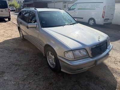 Gebraucht Mercedes C180 Elegance 122 PS (89 kW) 1997 Grau Kombi