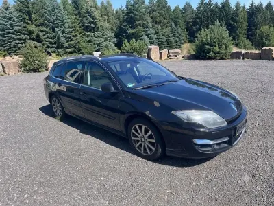 Gebraucht Renault Laguna GrandTour Initiale 173 PS (127 kW) 2012 Schwarz Kombi