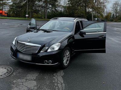 Mercedes E220