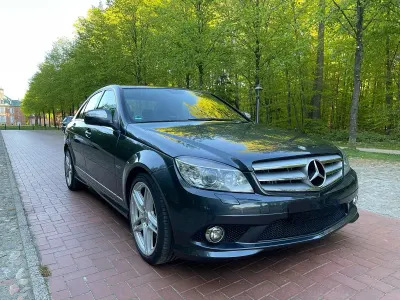 Gebraucht Mercedes C320 Avantgarde 224 PS (164 kW) 2008 Grau Limousine