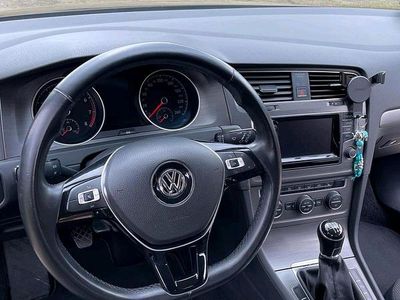 Gebraucht VW Golf VII Comfortline 105 PS (77 kW) 2013 Schwarz Kleinwagen