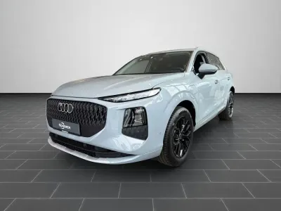 Neu Audi Q3 Ambiente 272 PS (200 kW) 2026 Pfeilgrau perleffekt (metallic) SUV