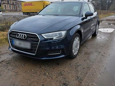 Gebraucht Audi A3 110 PS (80 kW) 2017 Blau Kleinwagen