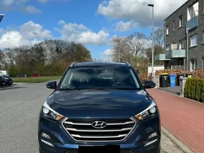 Gebraucht Hyundai Tucson Trend 132 PS (97 kW) 2017 Blau SUV