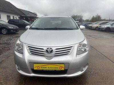 Usata Toyota Avensis Edition 147 CV (108 kW) 2012 Argento Station wagon