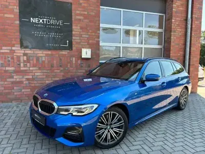 Gebraucht BMW 330 M Sport 258 PS (189 kW) 2020 Blau Kombi