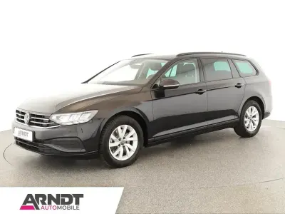 Używany VW Passat Conceptline 122 KM (89 kW) 2023 Czarny Kombi
