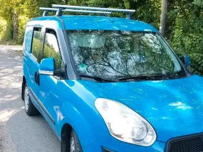 Gebraucht Fiat Doblò 135 PS (99 kW) 2013 Blau Van / Kleinbus