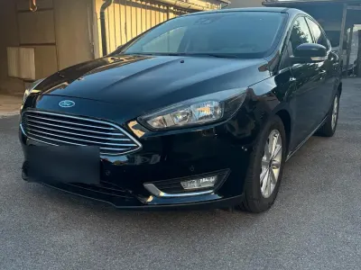 Gebraucht Ford Focus Titanium 150 PS (110 kW) 2016 Schwarz Limousine