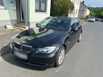 Gebraucht BMW 325 218 PS (160 kW) 2005 Schwarz Limousine