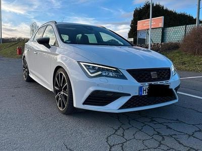 Gebraucht Seat Leon ST CUPRA 300 PS (220 kW) 2020 Weiß Kombi