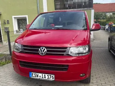Gebraucht VW Caravelle 179 PS (131 kW) 2010 Rot Van