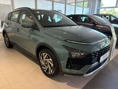 Neu Hyundai Bayon Trend 90 PS (66 kW) 2026 Mangrove green SUV