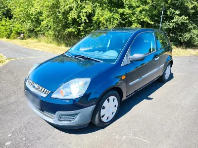 Gebraucht Ford Fiesta 69 PS (50 kW) 2007 Blau Kleinwagen