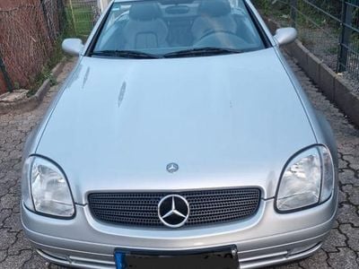 Gebraucht Mercedes SLK230 193 PS (141 kW) 2000 Silber Cabrio