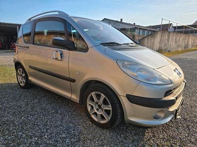 Peugeot 1007