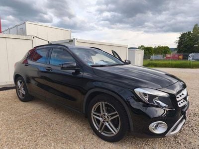 Mercedes GLA200