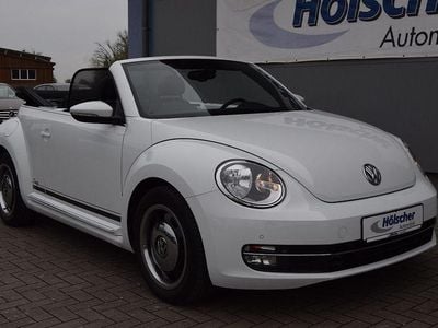 Gebraucht VW Beetle CLUB 105 PS (77 kW) 2015 Weiß Kleinwagen