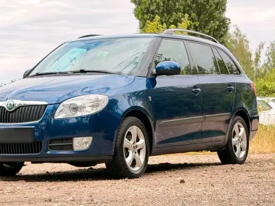 Gebraucht Skoda Fabia 105 PS (77 kW) 2009 Blau Kombi