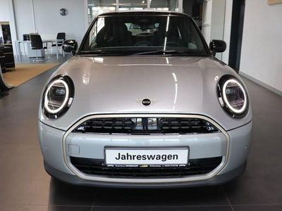 Gebraucht Mini Cooper Favoured 156 PS (114 kW) 2024 Silber Kleinwagen