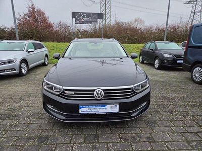 Gebraucht VW Passat Highline 239 PS (175 kW) 2015 Schwarz Kombi
