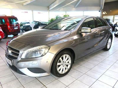 Grau Gebraucht 2014 Mercedes A200 Limousine | 15.970 € (Fairer Preis)