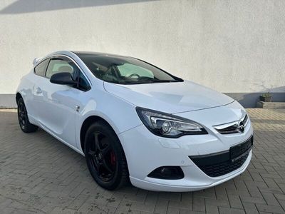Opel Astra GTC