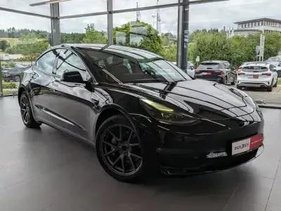 Gebraucht Tesla Model 3 366 kW (498 PS) 2022 Schwarz Limousine