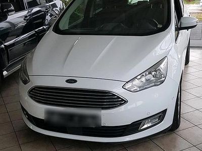 Gebraucht 2017 Ford C-MAX Van / Kleinbus | 10.800 € (Fairer Preis)