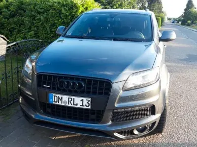 Gebraucht Audi Q7 Sport 245 PS (180 kW) 2015 Grau SUV