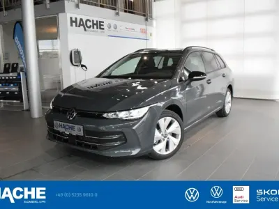 Neu VW Golf VIII 150 PS (110 kW) 2026 Delfingrau Kombi