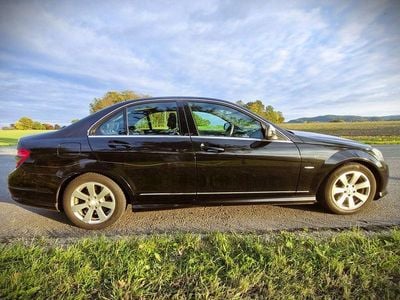Schwarz Gebraucht 2008 Mercedes C200 Avantgarde Limousine | 4.950 €