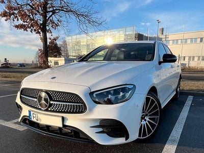 Gebraucht Mercedes E220 AMG 194 PS (142 kW) 2021 Weiß Limousine