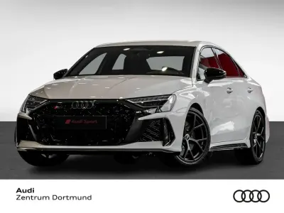 Neu Audi RS3 Sport 400 PS (294 kW) 2026 Arkonaweiß Limousine