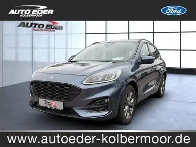 Gebraucht Ford Kuga ST-Line 120 PS (88 kW) 2023 Chromablau (metallic) SUV