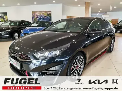 Usata Kia ProCeed Comfort 204 CV (150 kW) 2022 Nero Utilitaria