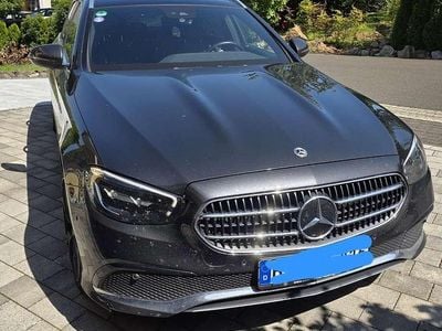 Mercedes E200