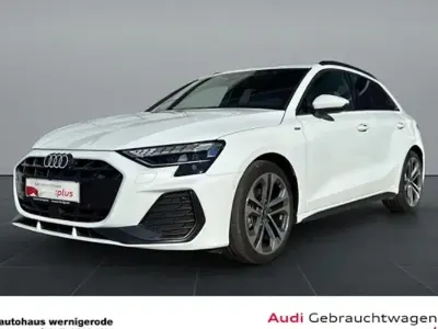 Używany Audi A3 S-Line 116 KM (85 kW) 2025 Biały Sedan/Limuzyna