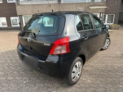 Gebraucht Toyota Yaris 87 PS (63 kW) 2006 Schwarz Limousine