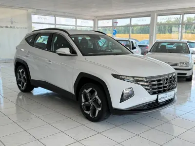 Gebraucht Hyundai Tucson Select 160 PS (117 kW) 2021 Weiß SUV