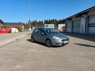 Gebraucht Fiat Grande Punto 78 PS (57 kW) 2007 Silber Kleinwagen