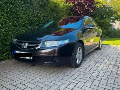 Gebraucht Honda Accord Comfort 155 PS (114 kW) 2006 Braun Limousine