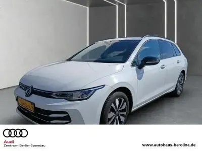 Gebraucht VW Golf VIII Goal 116 PS (85 kW) 2024 Weiß Kombi