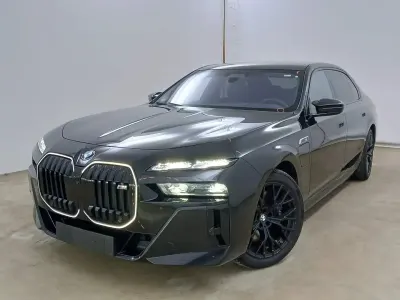 Gebraucht BMW M760e