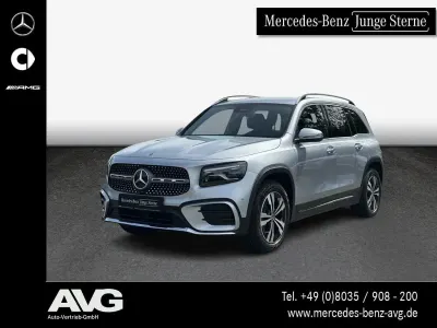 Gebraucht Mercedes GLB200 AMG line 163 PS (119 kW) 2025 Silber SUV