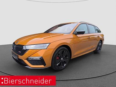 Orange Gebraucht 2024 Skoda Octavia RS Kombi | 35.290 € (Guter Preis)