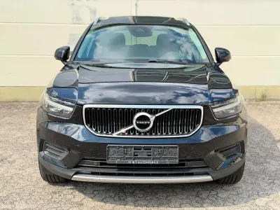 Gebraucht Volvo XC40 Momentum 197 PS (144 kW) 2022 Schwarz SUV