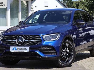 Manufaktur brillantblau (metallic) Gebraucht 2020 Mercedes GLC300 AMG Coupé | 42.980 € (Etwas zu teuer)
