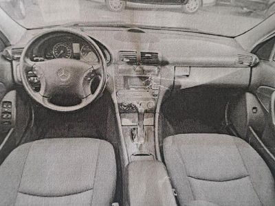 Mercedes C280