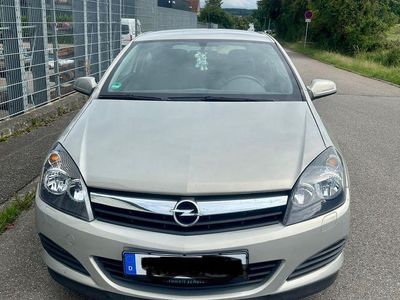 Opel Astra GTC